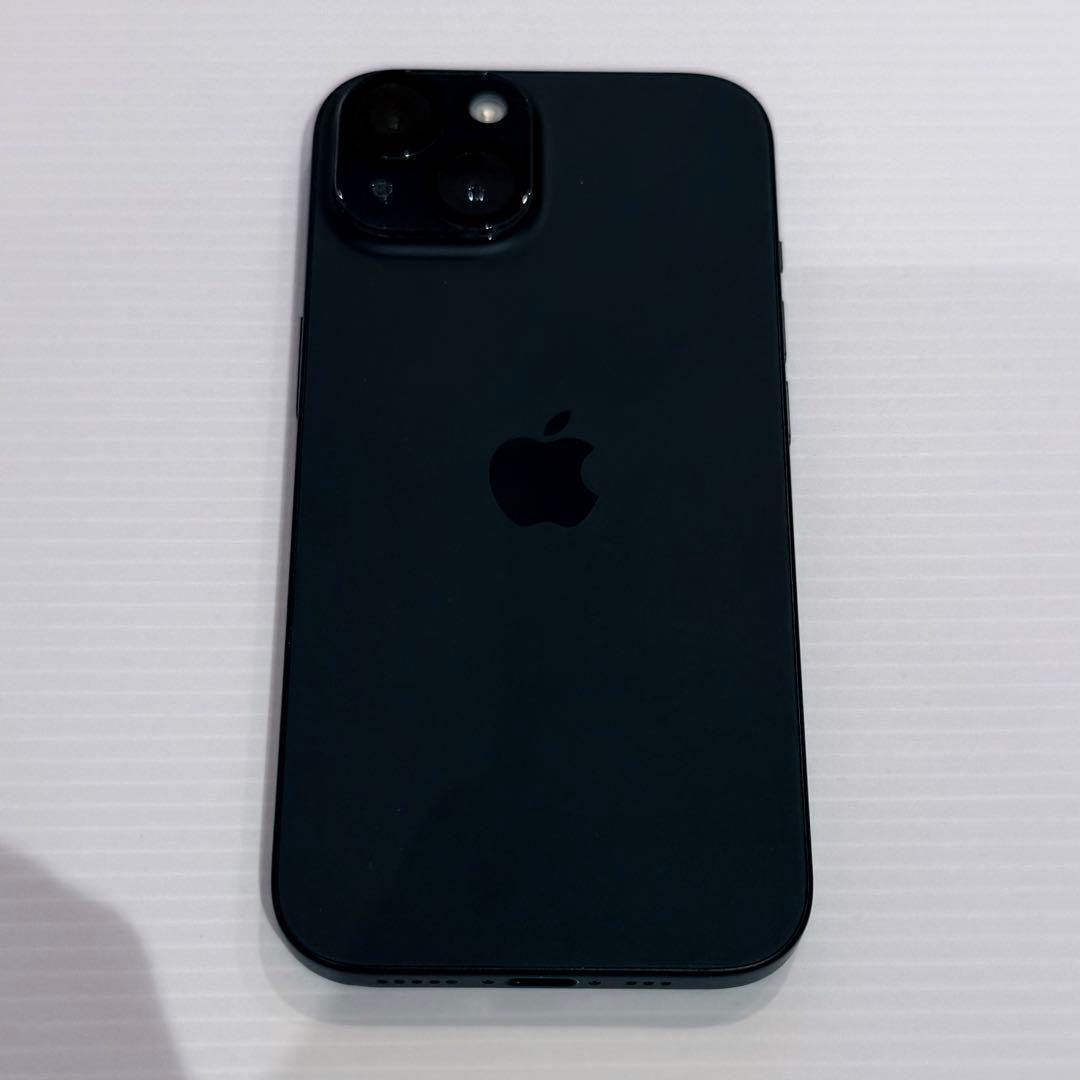 【美品　バッテリー残95%】iPhone 15 256GB ブラック