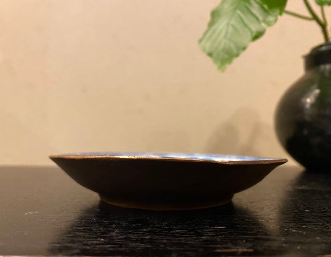 アンティーク・景徳鎮窯・染付葉文結び唐草文・豆小皿•鑑賞スタンド付２点セット