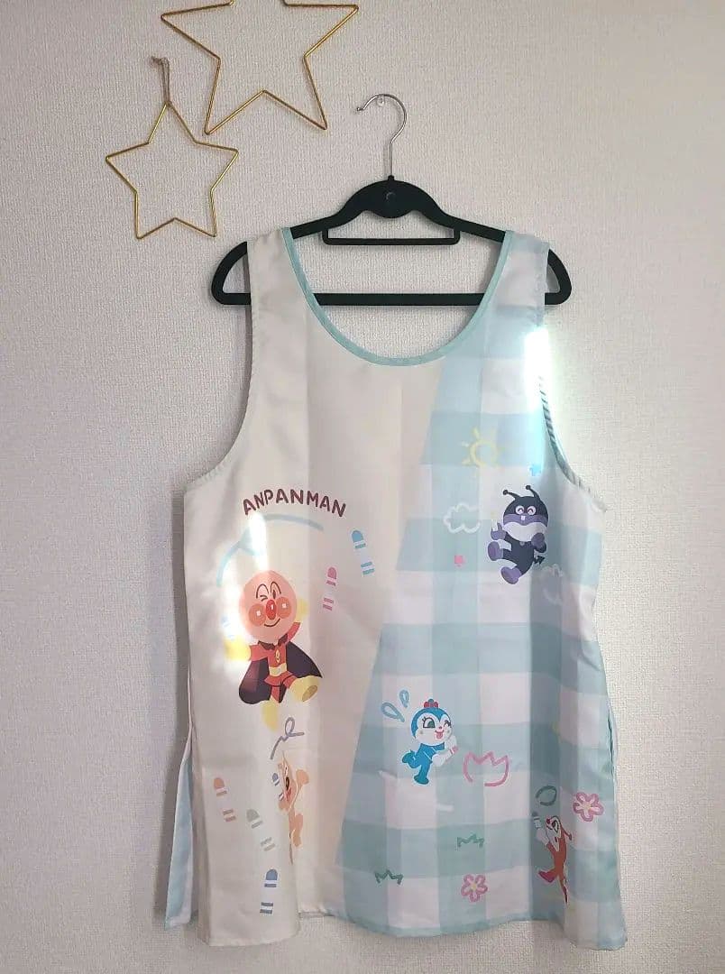 アンパンマン　エプロン 水色 2way　幼稚園　保育士　介護士