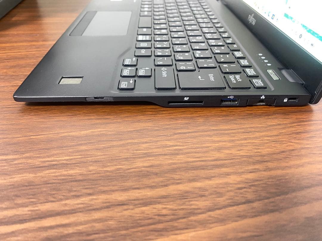 超軽量薄型 富士通 lifebook U9310 ノートパソコン 第10世代i5