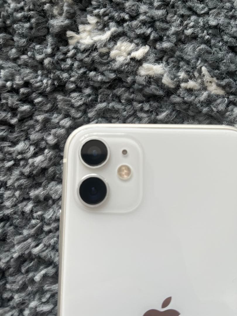 Apple iPhone 11 ホワイト 128GB