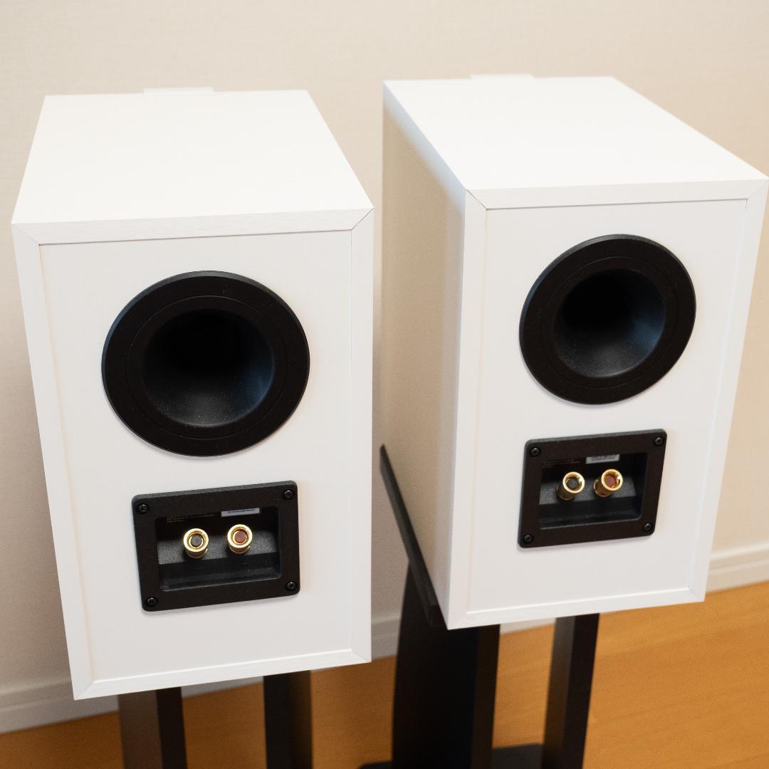 KEF Q150 [WH サテンホワイト] ブックシェルフスピーカー ペア
