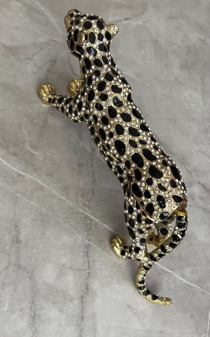 パンサー 豹 オブジェ 小物入れ ドバイで購入 未使用