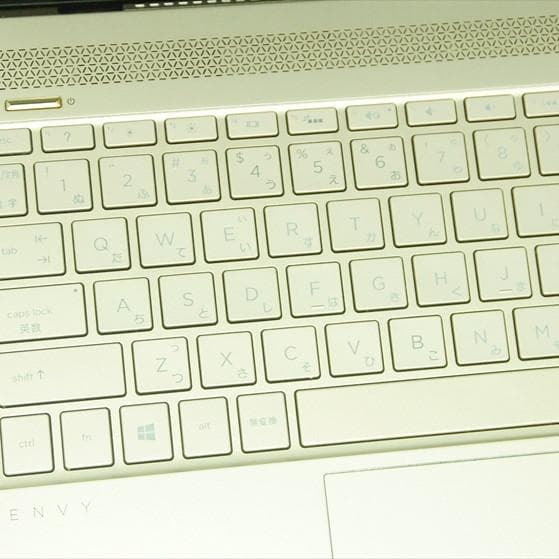 HP ノートパソコン本体 第7世代Core i5/SSD512GB/8GB搭載