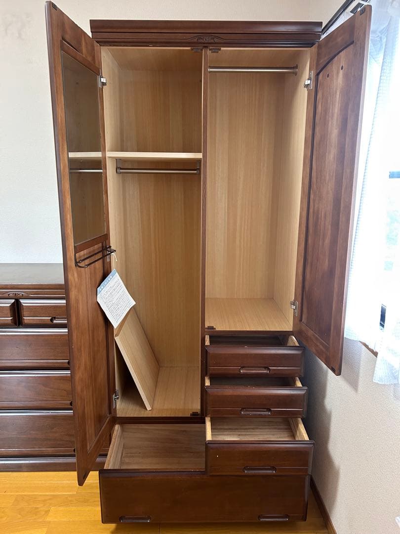 鏡・引き出し・収納棚付きワードローブ（洋服タンス）光家具工業 メルローズ