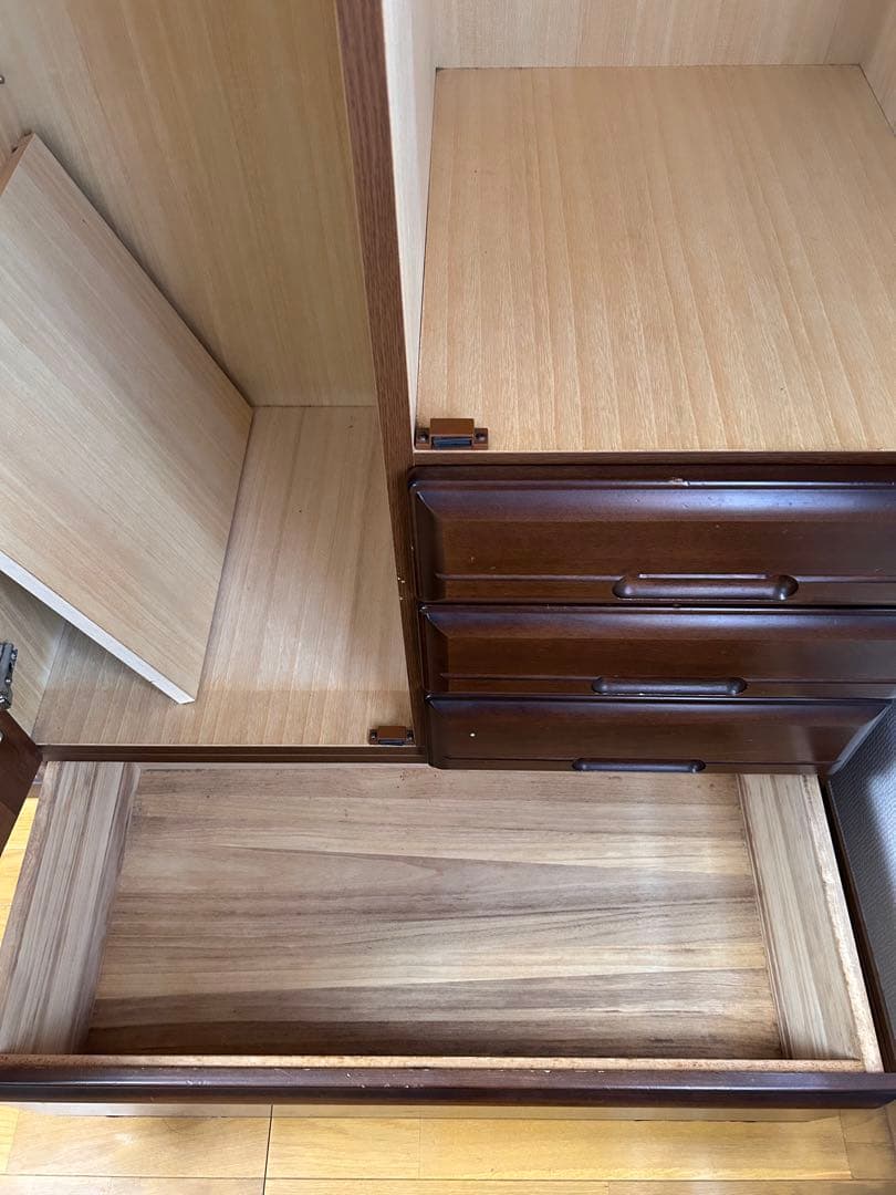 鏡・引き出し・収納棚付きワードローブ（洋服タンス）光家具工業 メルローズ