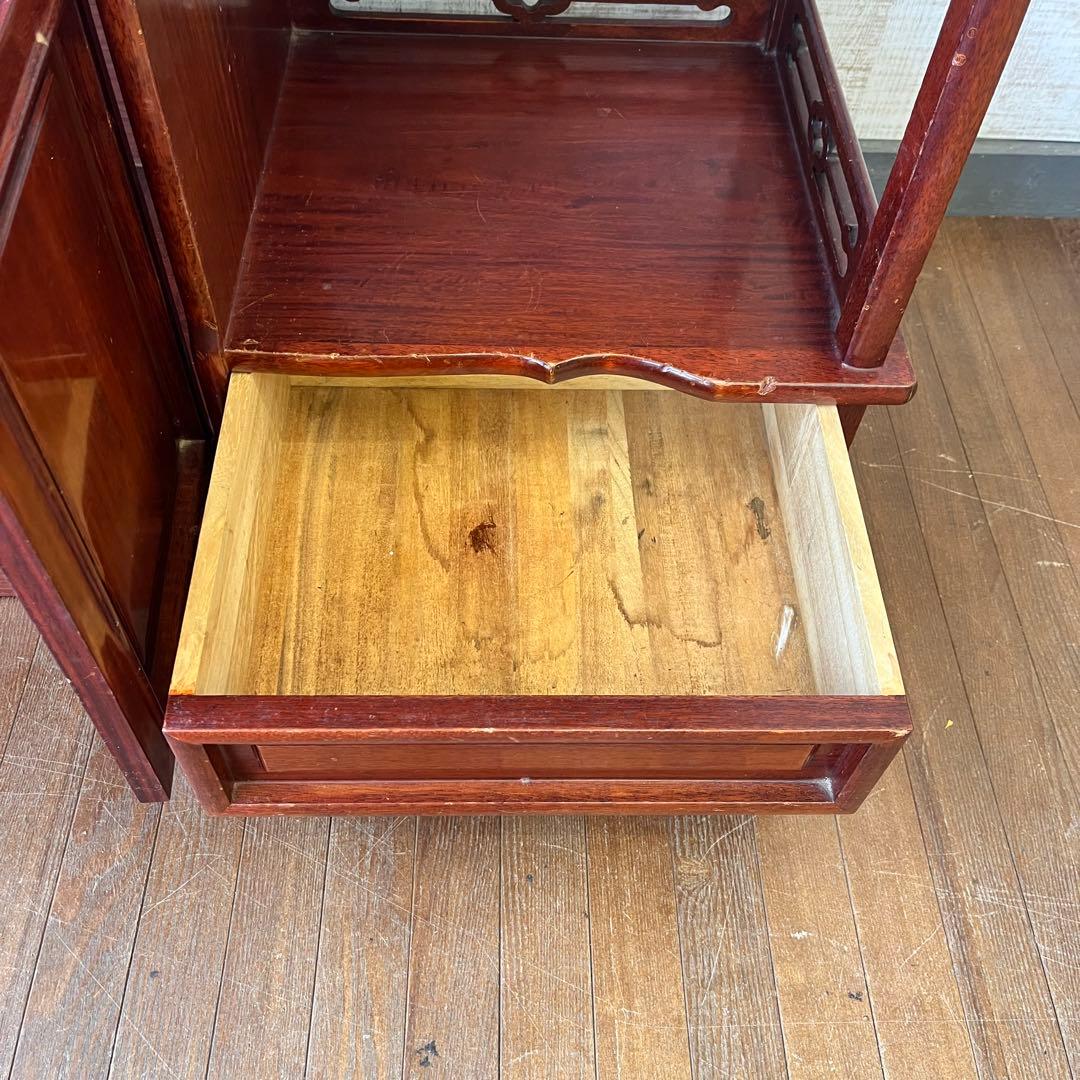 【アンティーク】唐木家具 茶箪笥 飾り棚 中国骨董 松透彫り サイドボード