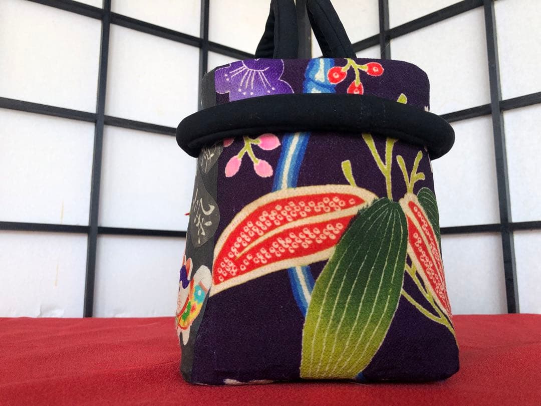 一閑張り　一閑張りバック　縮緬　犬張子　狛犬　鴛鴦