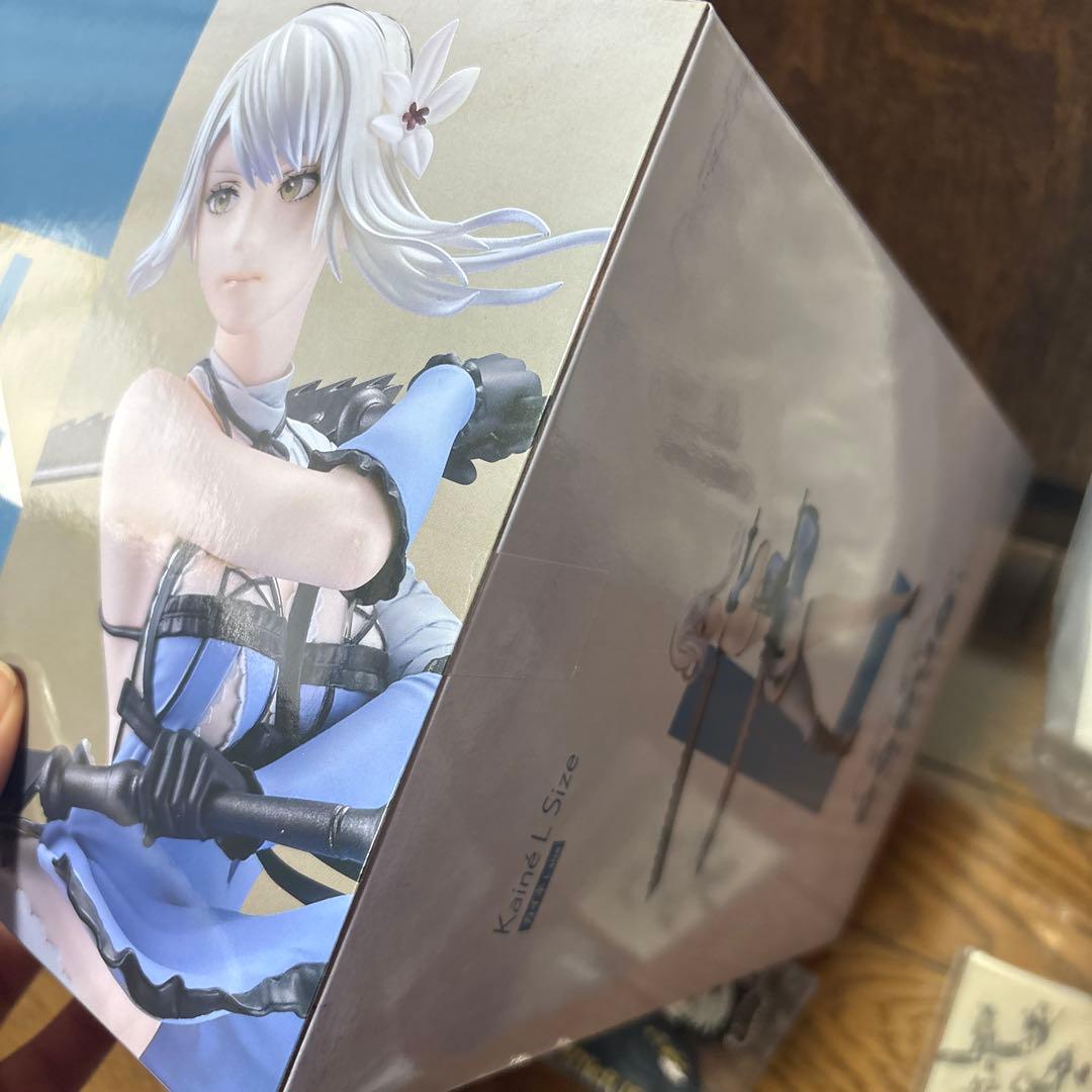 NieRゲームシリーズ15周年記念カイネフィギュアとママ枕とその他