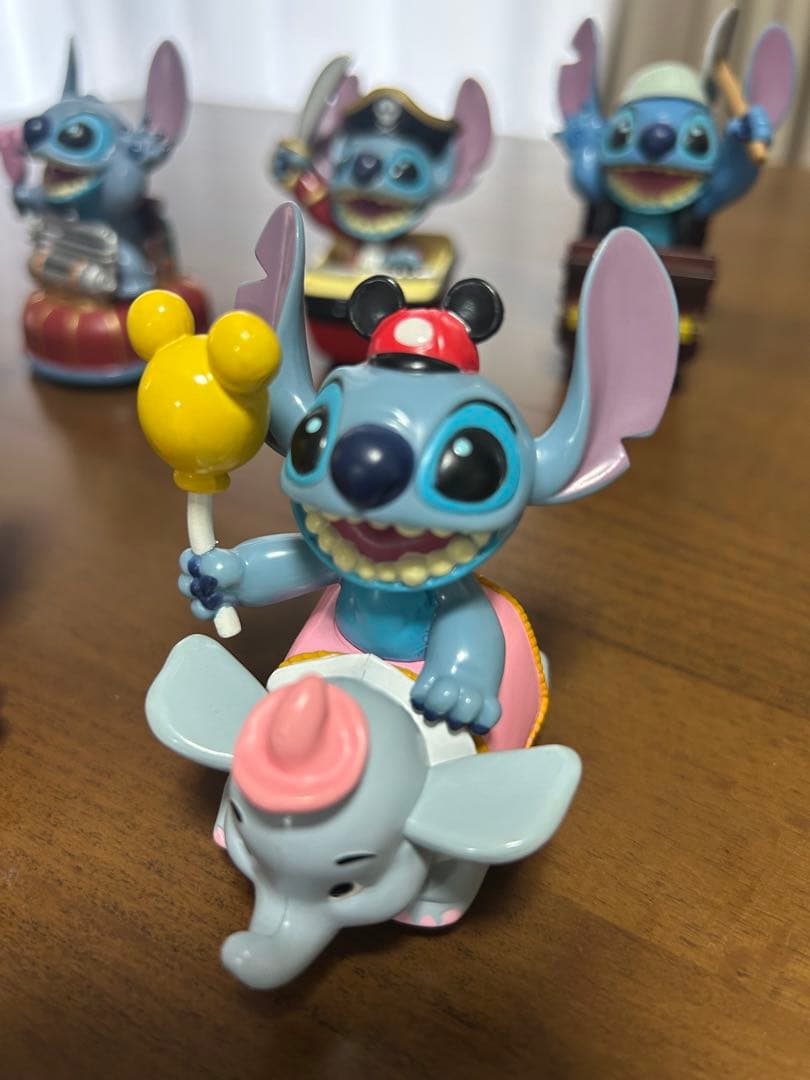 スティッチ　プルバックカー　ディズニーリゾート