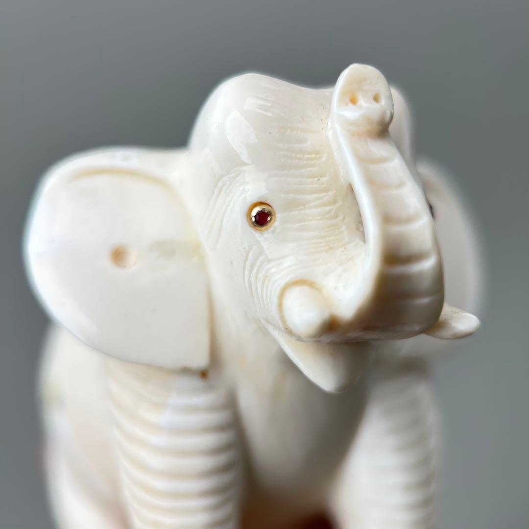 象の形 彫刻極上根付天然素材アンティーク骨董飾り物古美術置物細密細工