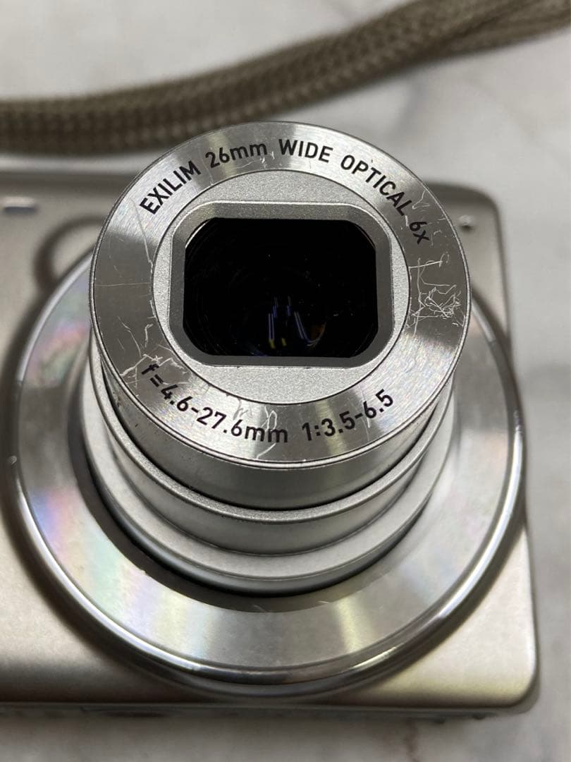 デジタルカメラ CASIO EXILIM 16.1 MEGA PIXELS EX-ZS25