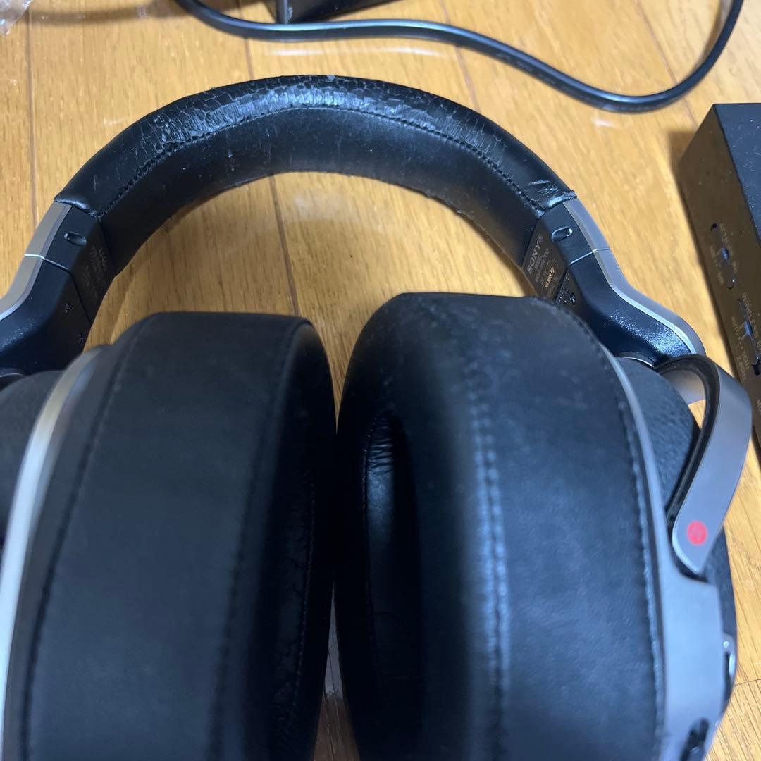 SONY ワイヤレスヘッドホン MDR-HW700