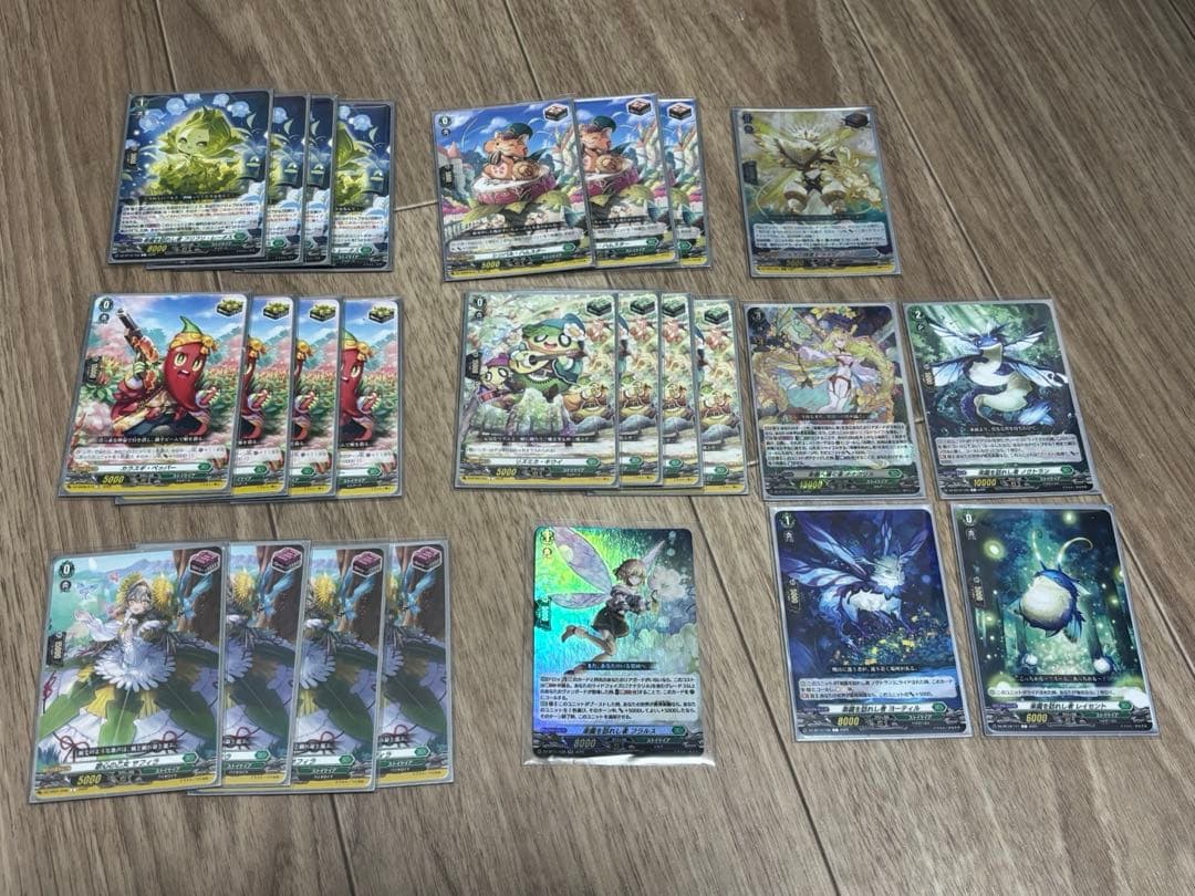 ヴァンガード ナナクリルデッキ スリーブ、デッキケース付き