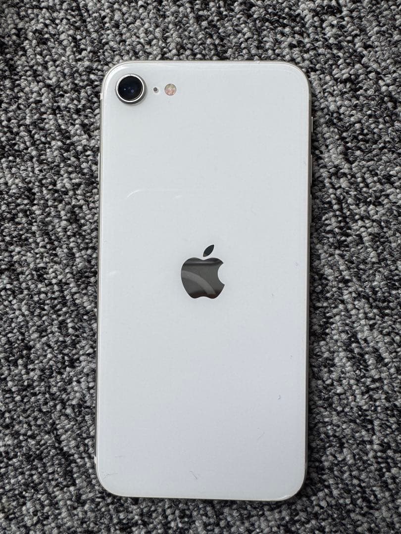 スマートフォン本体 Apple iPhone SE 2 Gen 128GB