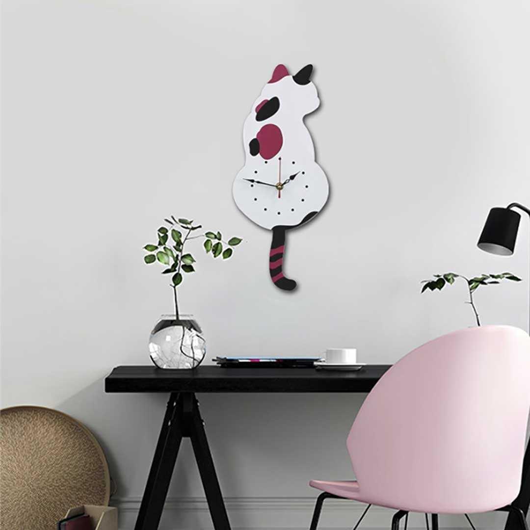 キャット振り子時計 ブラック　クロネコ　　黒猫　秒針付き