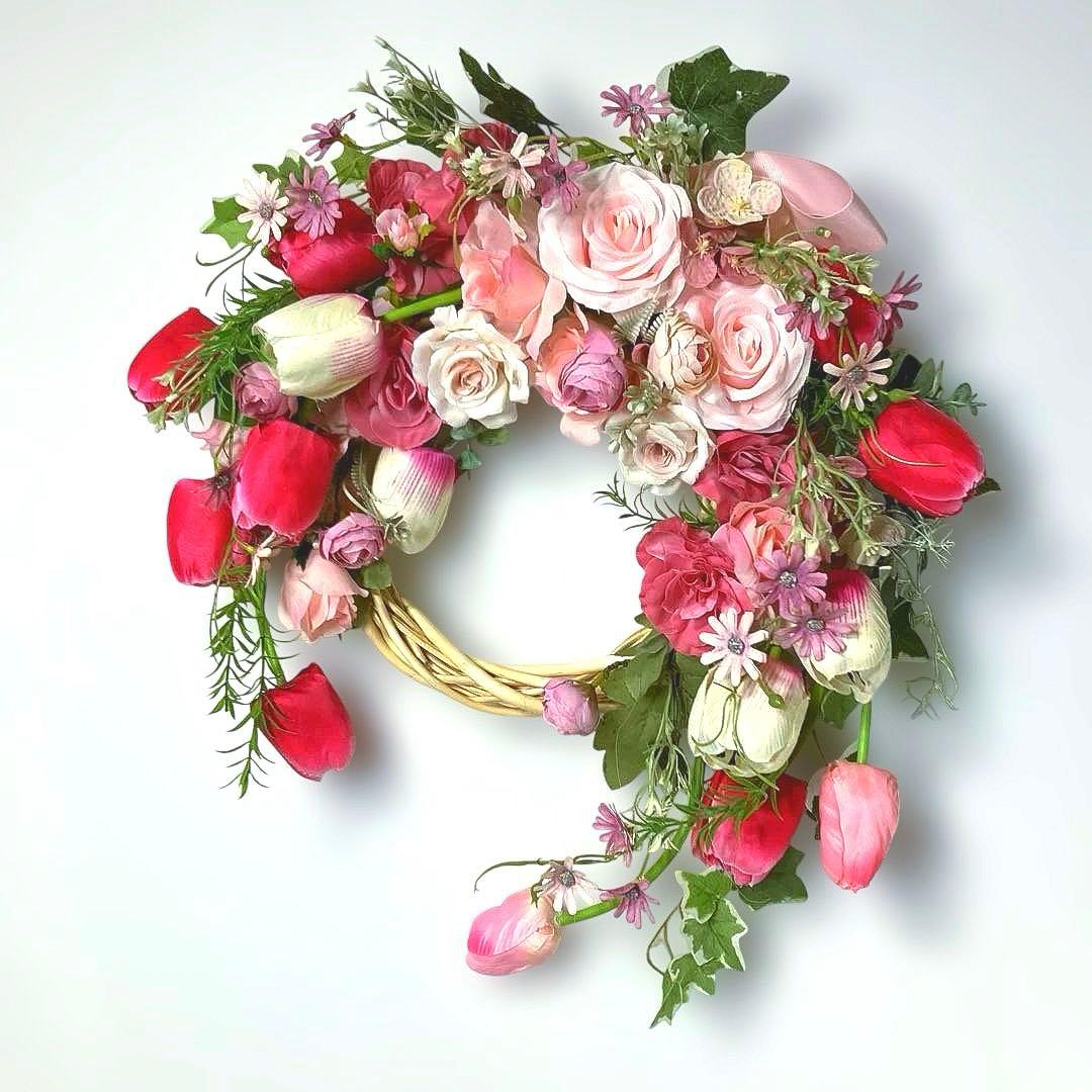 『メリーウィドー 』チューリップのリース