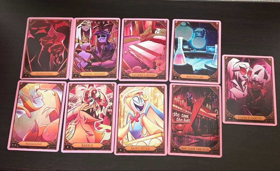 ハズビンホテル S2 トレーディングカード 23/60 foil 他オマケ