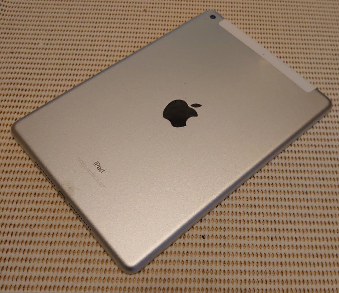 完動品SIMフリーiPad第5世代(A1823)本体32GB送料込NHLJK
