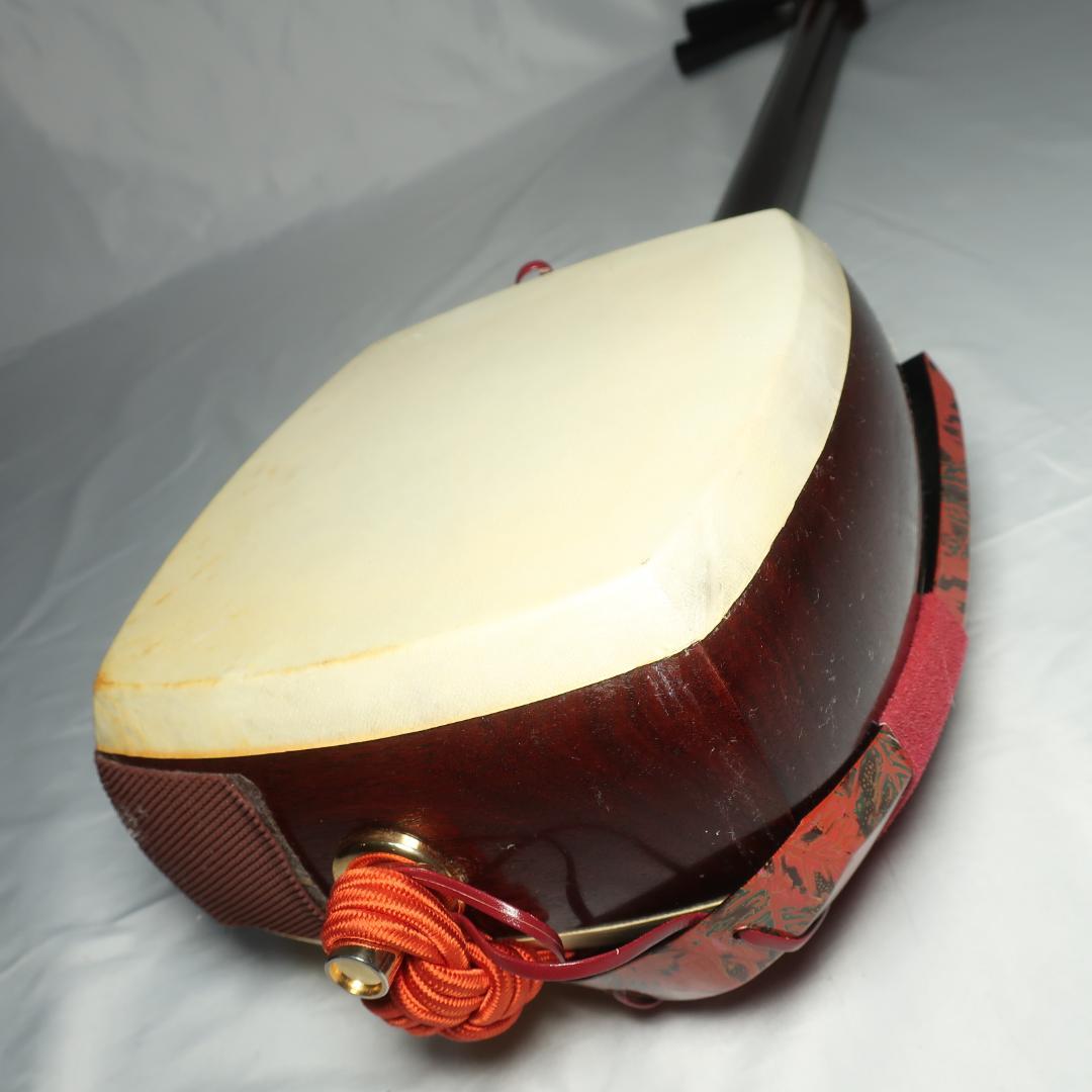 津軽三味線 東さわり 二本溝 紅木 黒檀糸巻き 撥/バチ付 和楽器