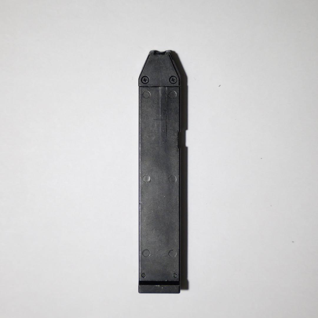 トイガン GLOCK 18C + long magazine
