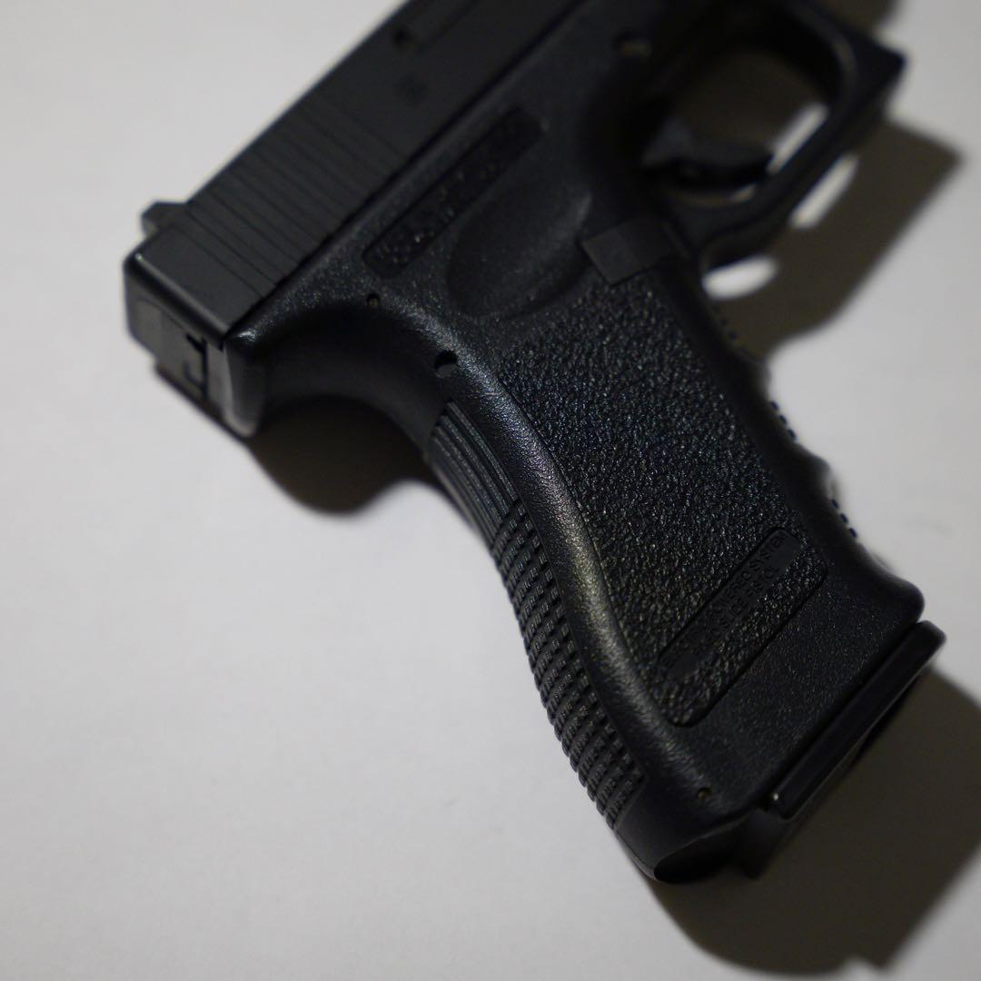 トイガン GLOCK 18C + long magazine