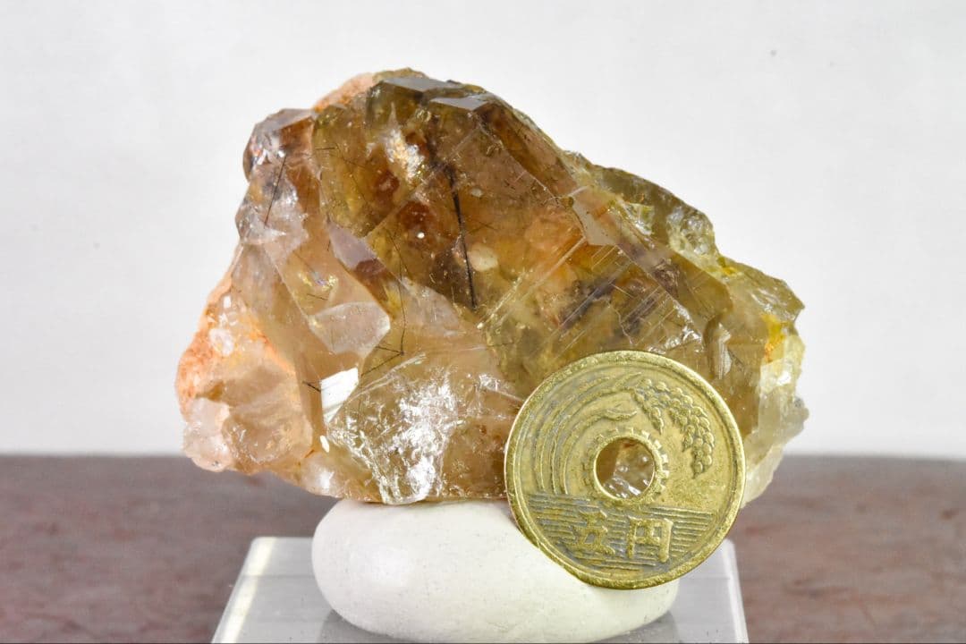 マニハール産 スモーキーブラックルチル