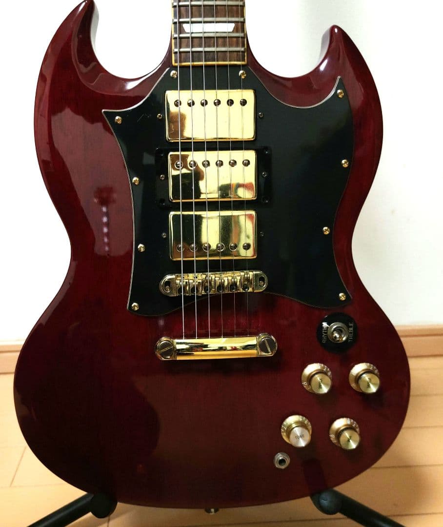 ノーブランド SGタイプ 3ピックアップチェリーレッド 訳ありジャンク