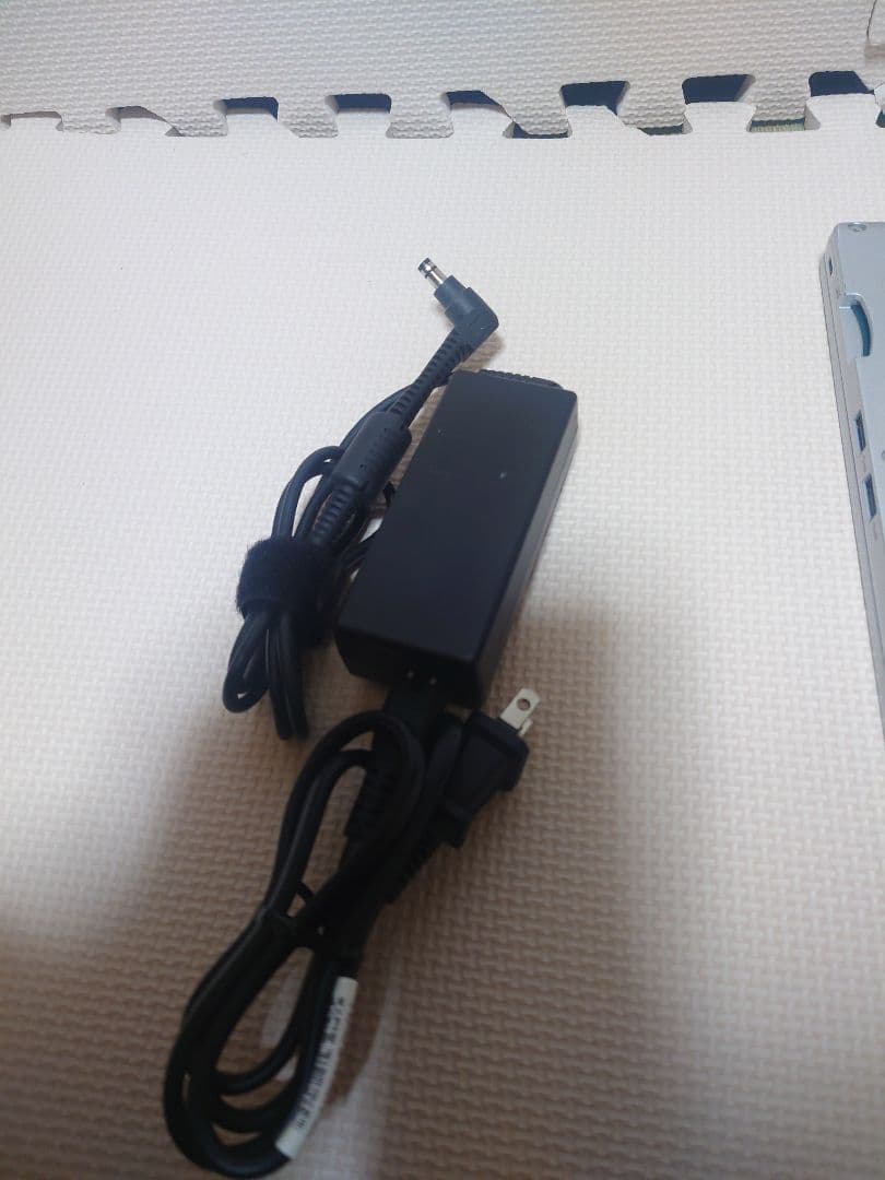 Panasonic CF-QV1/i7-1185G7/16・512G/2in1