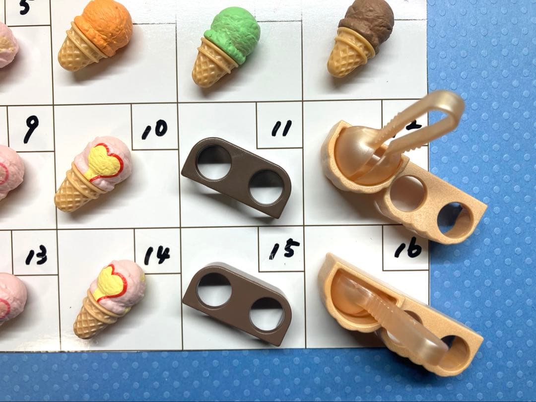シルバニア　¥150小物（アイス）