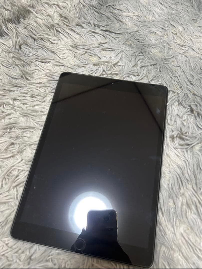 iPad 第七世代 WI-FI32GB 2019 GR本体