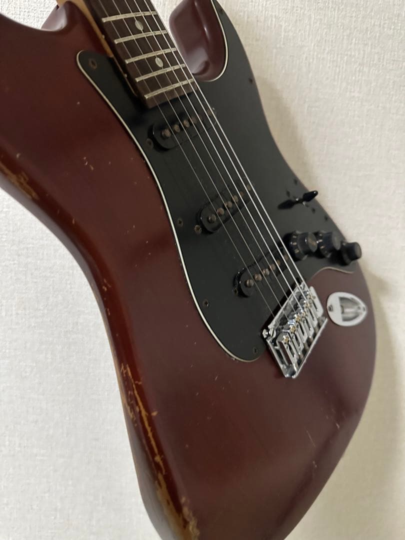 【ラッカー塗装】Squier Stratocaster MOD