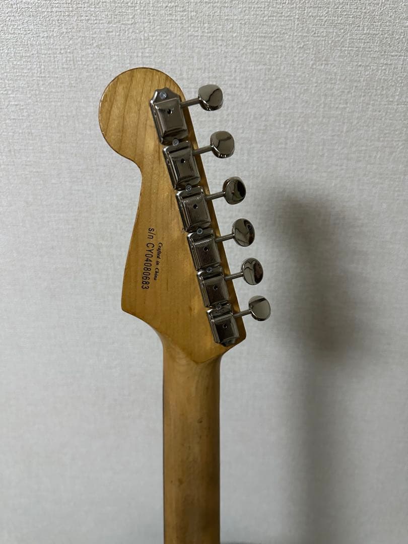【ラッカー塗装】Squier Stratocaster MOD