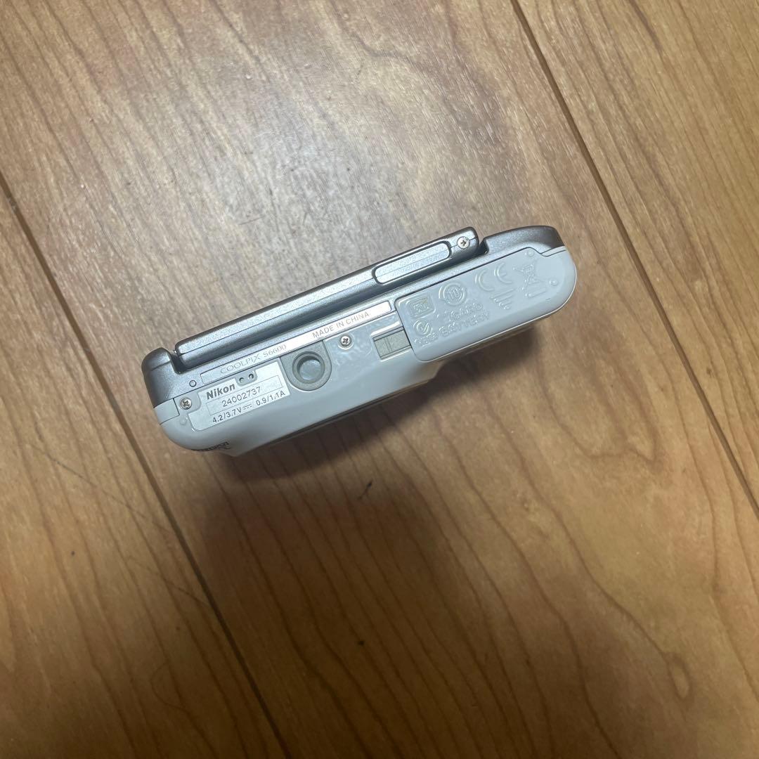 デジタルカメラ Nikon COOLPIX S6600