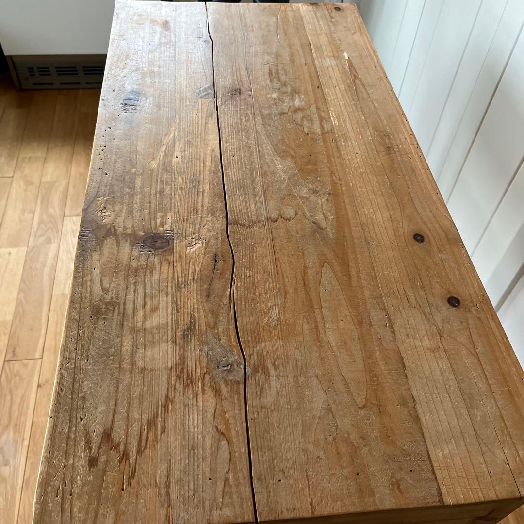 アンティーク風テーブル