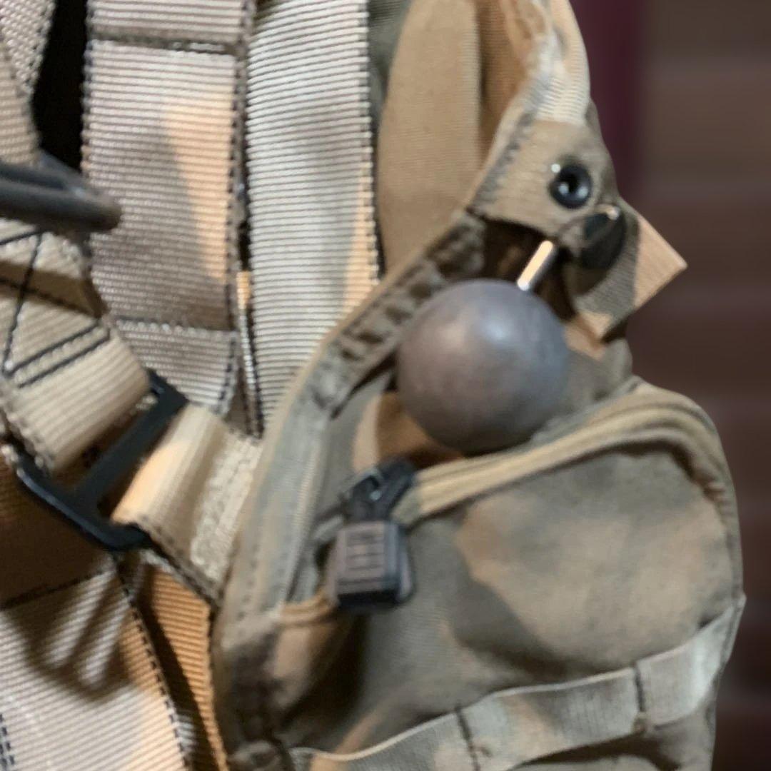 米軍放出品USMC ヘリ　パイロット　coyote サバイバルベスト中古