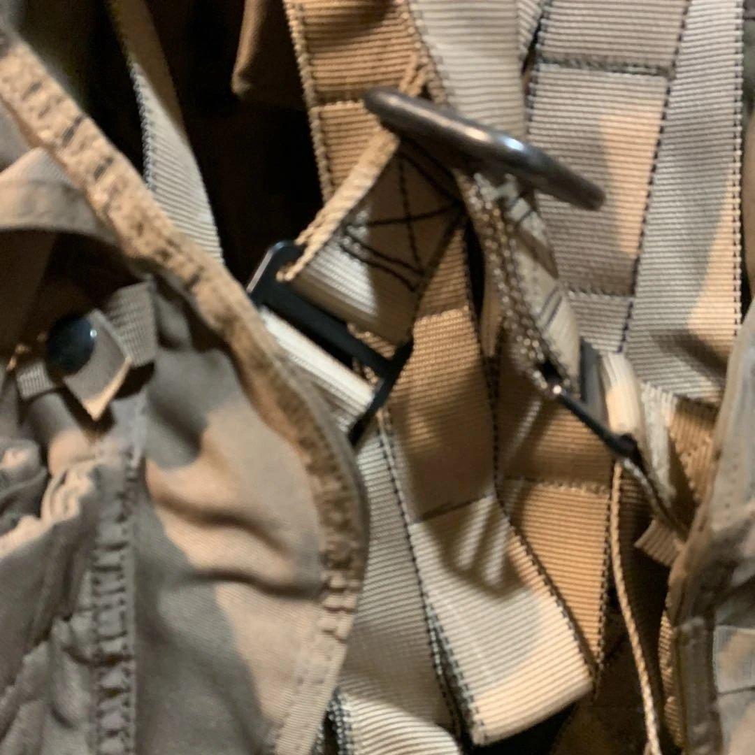 米軍放出品USMC ヘリ　パイロット　coyote サバイバルベスト中古