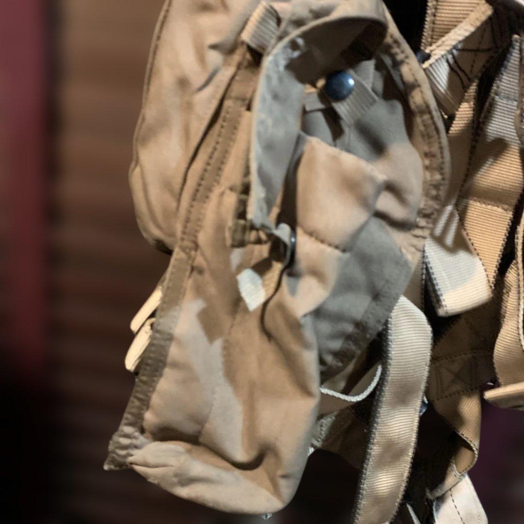 米軍放出品USMC ヘリ　パイロット　coyote サバイバルベスト中古