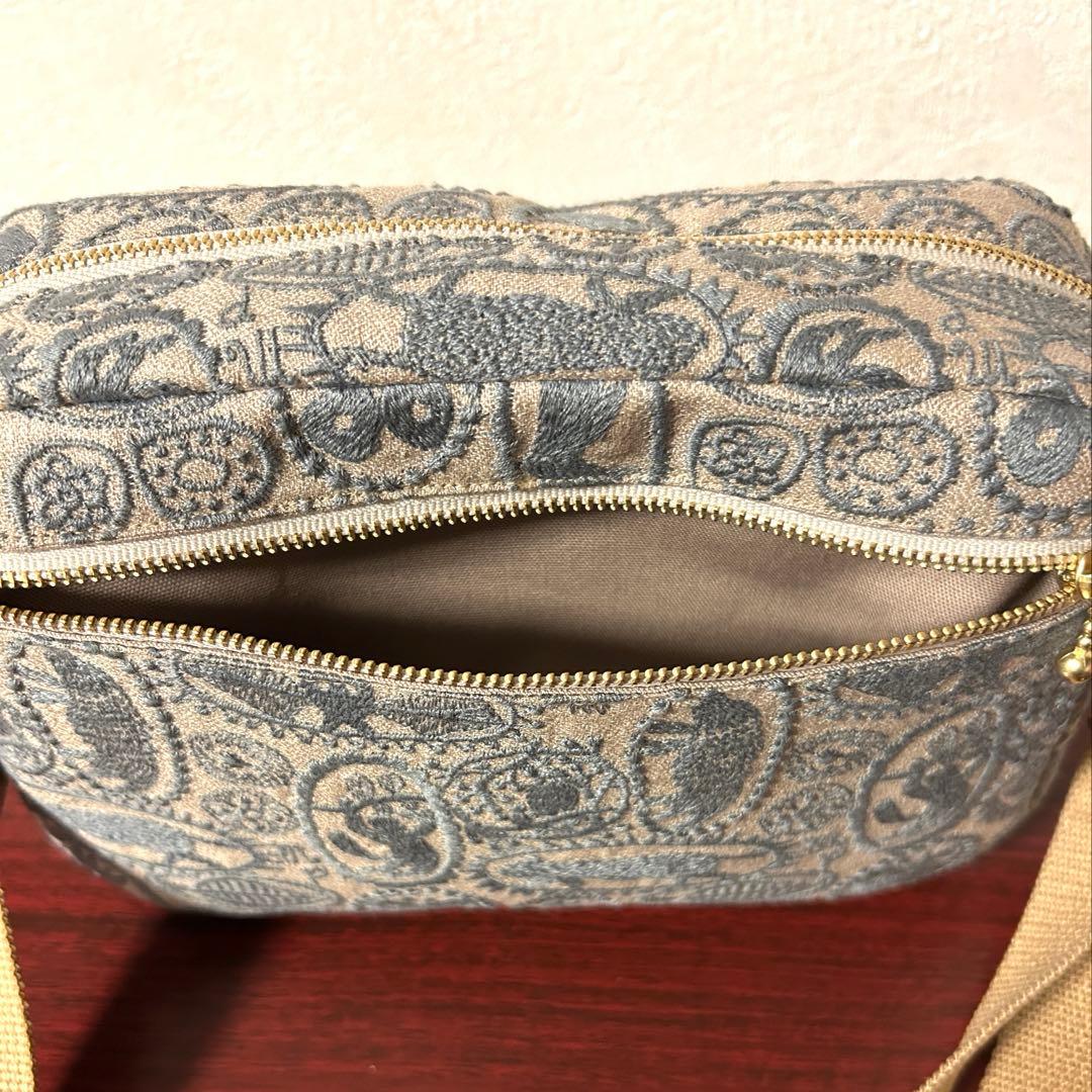 ミナペルホネン jungle relief ショルダーバック