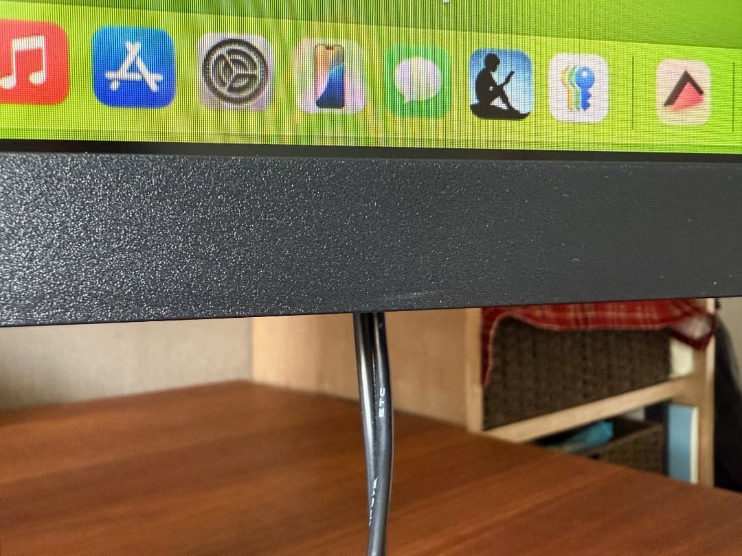 ヒューレットパッカード　OMEN 27q 　27インチゲーミングディスプレイ