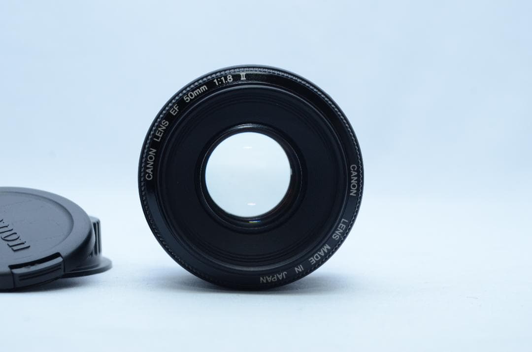 Canon EF 50mm 1:1.8 II キャノン カメラレンズ 美品