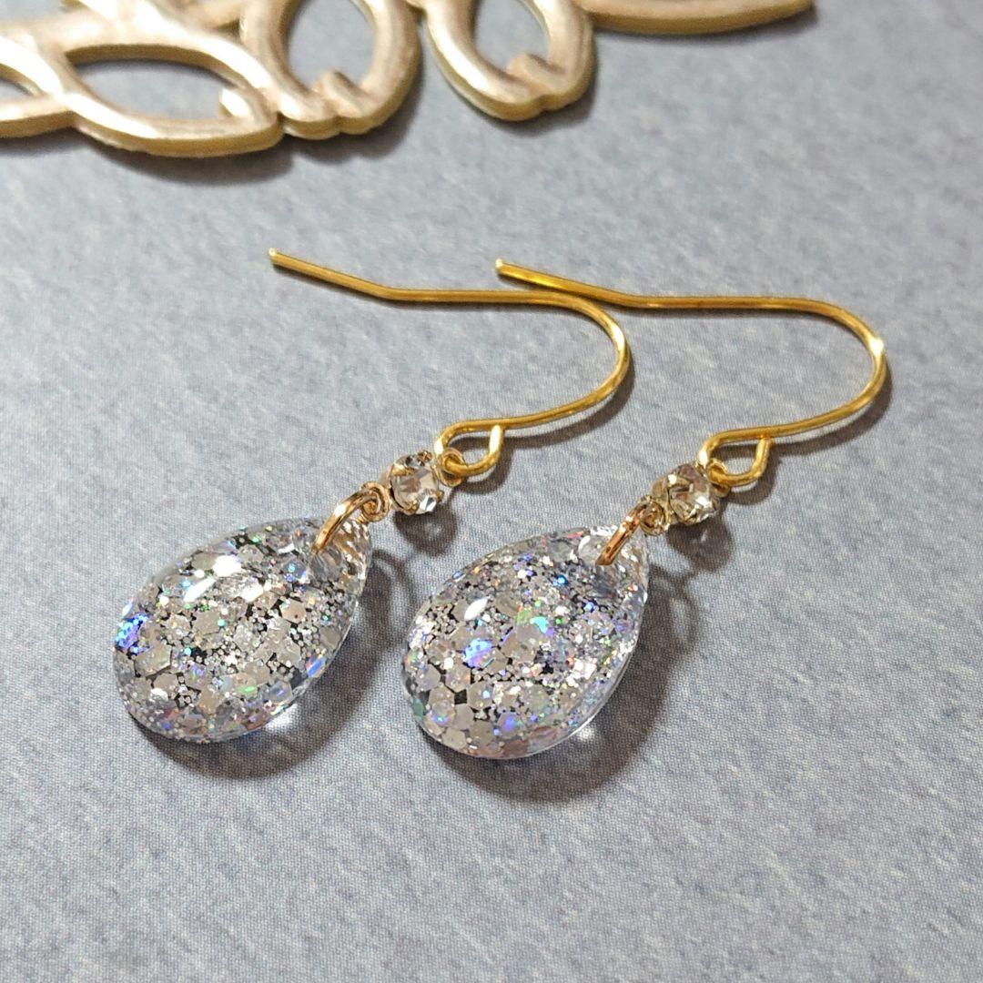 ≪315 シルバー≫レジンピアス 350円
