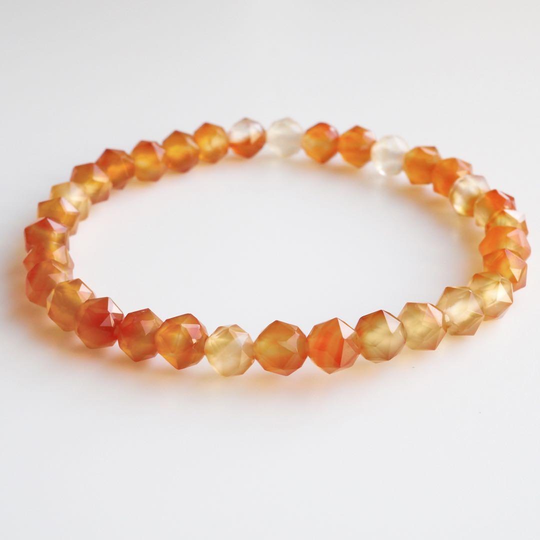 【ｔａｍａ☆彡】ミックスカーネリアンのゴムブレスレット