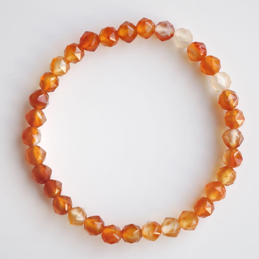 【ｔａｍａ☆彡】ミックスカーネリアンのゴムブレスレット