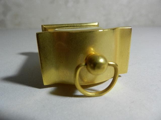 ミニチュアクォーツ型飾り置き時計３点（Ｌａｕｒｉｅｒブランド）