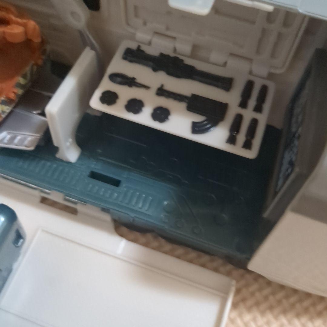 カーズ2 スティーブンソン 中古