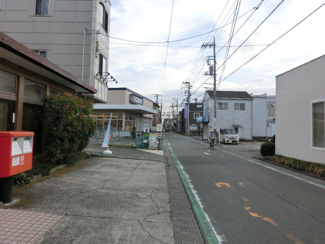 実写美⭕️【動作確認済】CASIO EXILIM EX-ZR200　ピンクレッド