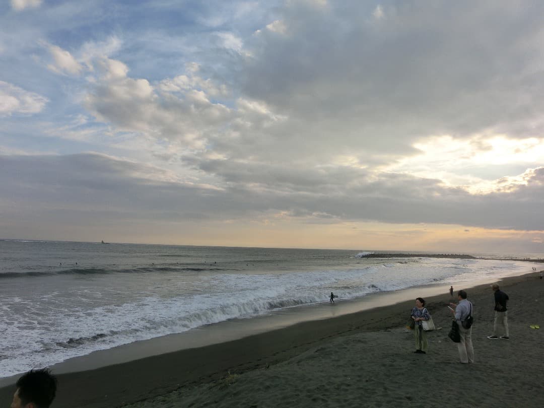 実写美⭕️【動作確認済】CASIO EXILIM EX-ZR200　ピンクレッド