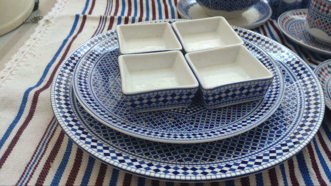 大特価・廃盤・希少cosema コセマモロッコ陶器 フルセット修正されたオファー