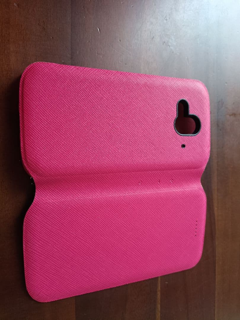 docomo f-52b らくらくスマホ